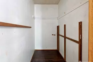 201 E 36th St, Tacoma, WA 98404 - Photo 14