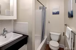 115 Bellevue Ave E, Seattle, WA 98102 - Photo 6