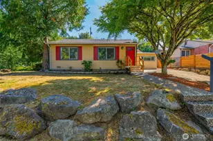 7051 S 125th St, Seattle, WA 98178 - Photo 2