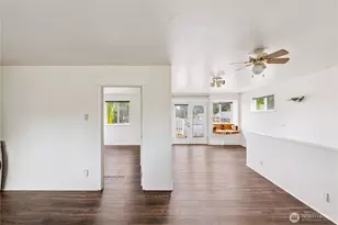 619 35th Street N, Anacortes, WA 98221 - Photo 30