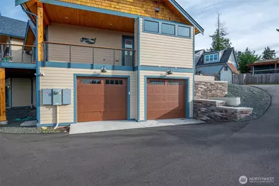 3803 W 2nd Street, Anacortes, WA 98221 - Photo 4