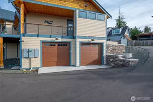 3803 W 2nd St, Anacortes, WA 98221 - Photo 4