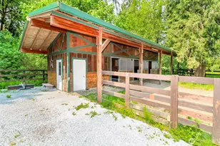 19510 190th Ave E, Orting, WA 98360 - Photo 34