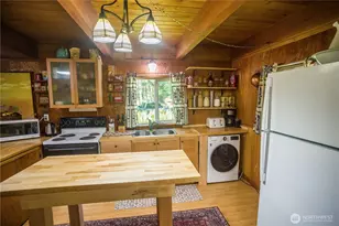 38423 570th St Ct E, Ashford, WA 98304 - Photo 8