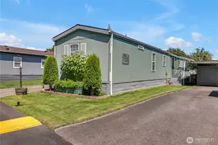 909 205th St Ct E, Spanaway, WA 98387 - Photo 10