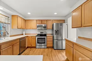 12717 SE 301st St, Auburn, WA 98092 - Photo 22