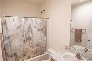 1219 W Walnut St, Centralia, WA 98531 - Photo 12