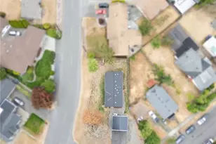 1219 W Walnut St, Centralia, WA 98531 - Photo 14