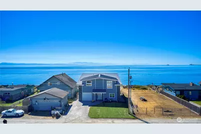 631 Freeman Lane, Point Roberts, WA 98281 - Photo 2