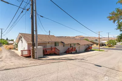 812 Banker Street, Grand Coulee, WA 99133 - Photo 12