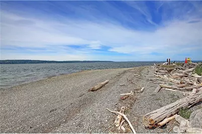 740 Commodore Lane, Camano Island, WA 98282 - Photo 24