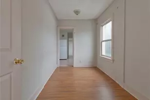 9265 57th Ave S, Seattle, WA 98118 - Photo 14