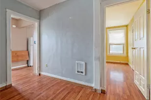 9265 57th Ave S, Seattle, WA 98118 - Photo 16