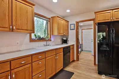 5772 Captain Vancouver Drive, Langley, WA 98260 - Photo 22