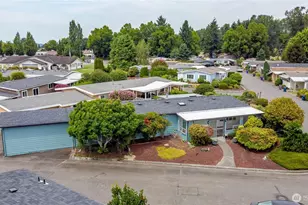 1402 22nd St NE, Auburn, WA 98002 - Photo 2