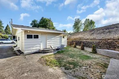 114 Cherry Street, Castle Rock, WA 98611 - Photo 26