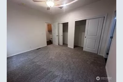 2101 S 324th Street #189, Federal Way, WA 98003 - Photo 6