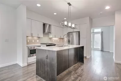 13963 NE 15 Court #11, Bellevue, WA 98005 - Photo 6