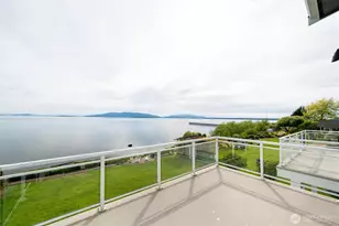 3045 Eldridge Ave, Bellingham, WA 98225 - Photo 4