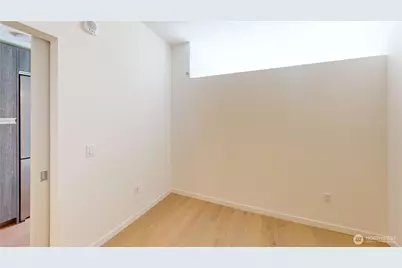 800 Columbia Street #702, Seattle, WA 98104 - Photo 8