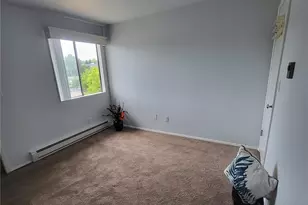 9030 Seward Park Ave S, Seattle, WA 98118 - Photo 12