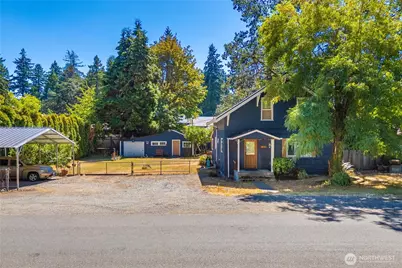 806 S 120th St S, Tacoma, WA 98444 - Photo 4