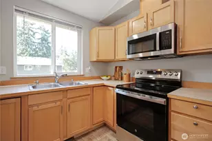 7166 E Fillmore St, Port Orchard, WA 98366 - Photo 10