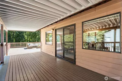 16442 51st Avenue S, Tukwila, WA 98188 - Photo 8