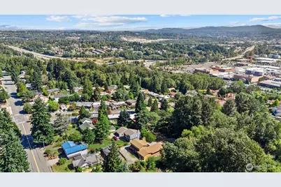 16442 51st Avenue S, Tukwila, WA 98188 - Photo 4