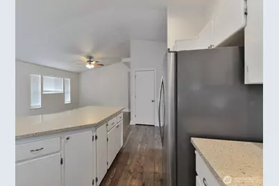 21114 94th Avenue Ct E, Graham, WA 98338 - Photo 10