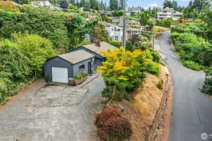 4403 Paradise Ave W, University Place, WA 98466 - Photo 2