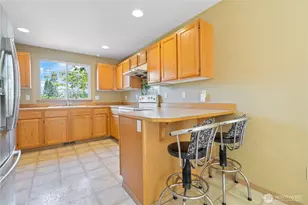 5620 Seahurst Ave, Everett, WA 98203 - Photo 4