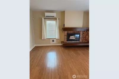 233 W Gibson Avenue, Chelan, WA 98816 - Photo 4