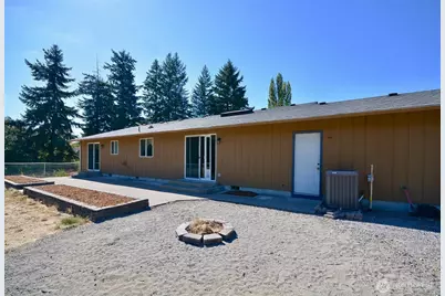 14638 Lawrence Lake Road SE, Yelm, WA 98597 - Photo 30