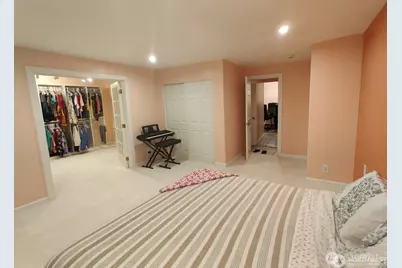 8305 134th Avenue NE, Redmond, WA 98052 - Photo 6