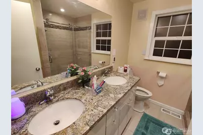 8305 134th Avenue NE, Redmond, WA 98052 - Photo 18