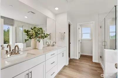 3923 McCormick Village Drive, Bremerton, WA 98312 - Photo 22