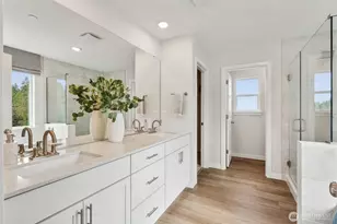 3923 McCormick Vlg Dr, Bremerton, WA 98312 - Photo 22