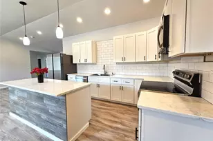 302 W Martin Pl, Elma, WA 98541 - Photo 10