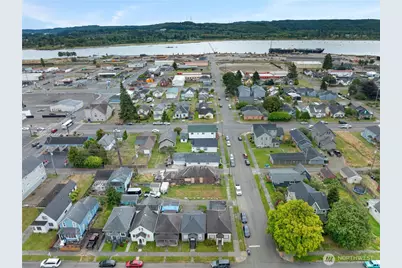 823 W Market Street, Aberdeen, WA 98520 - Photo 8