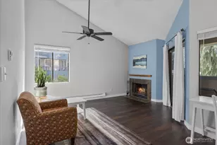 3024 NE 143rd St, Seattle, WA 98125 - Photo 2