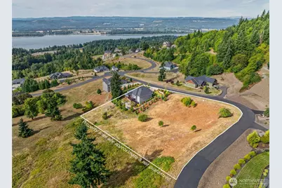 160 Windy River Road, Kalama, WA 98625 - Photo 2
