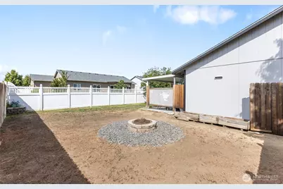1346 E Greens Loop, Moses Lake, WA 98837 - Photo 32