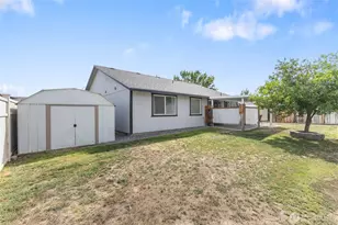 1346 E Greens Loop, Moses Lake, WA 98837 - Photo 30