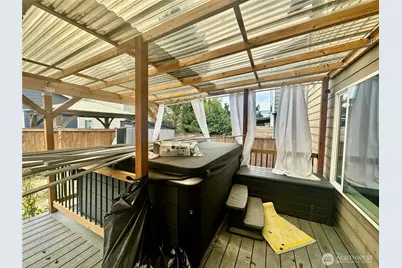 18306 71st Avenue E, Puyallup, WA 98375 - Photo 28