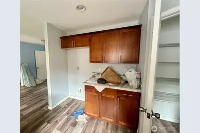 18306 71st Avenue E, Puyallup, WA 98375 - Photo 8