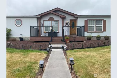 234 SE E St, Forks, WA 98331 - Photo 1