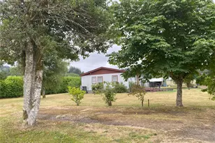 234 SE E St, Forks, WA 98331 - Photo 32