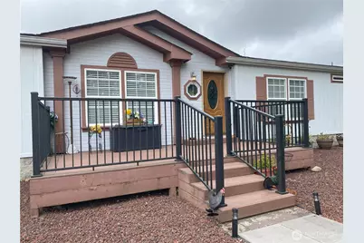 234 SE E St, Forks, WA 98331 - Photo 2