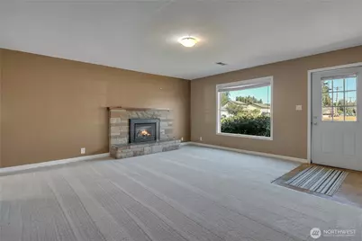 624 9th Avenue SW, Puyallup, WA 98371 - Photo 6